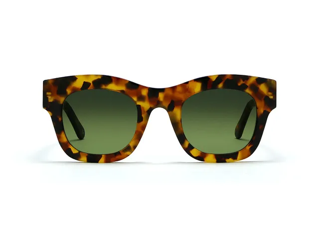 l-g-r-sofia-sonnenbrille-havana-savannah-74-green-g15-gradient image 1