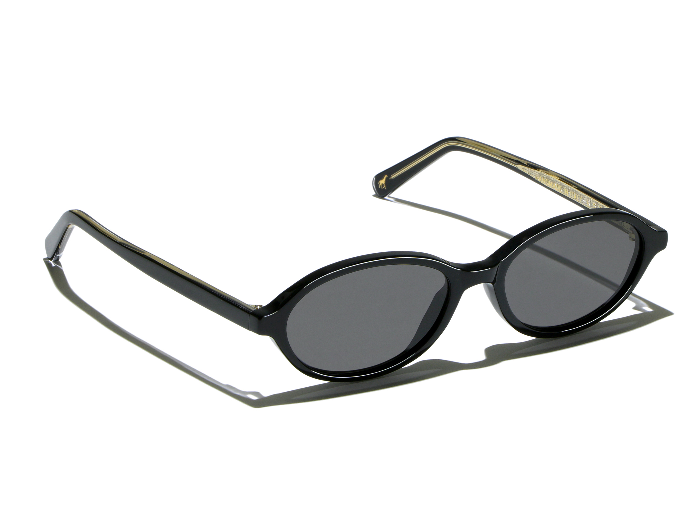 l-g-r-kora-sonnenbrille-black-crystal-gold-01d-flat-grey image 2