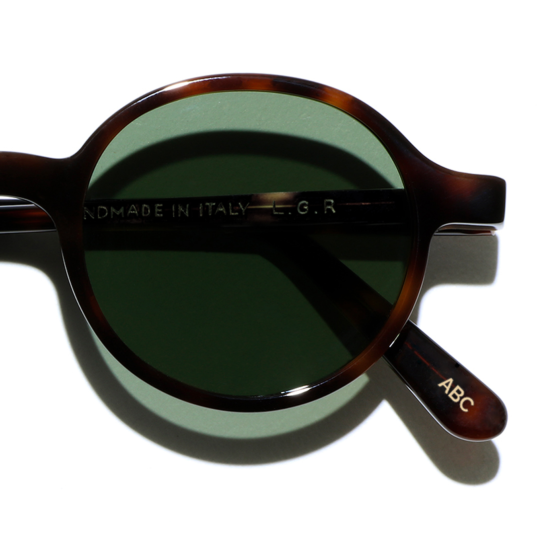 l-g-r-custom-engraving-sonnenbrille-gravur-service image 1