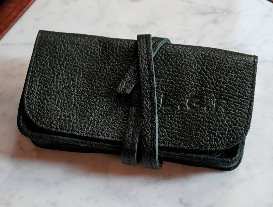 l-g-r-explorer-case-brillenetui-black-leather image 3