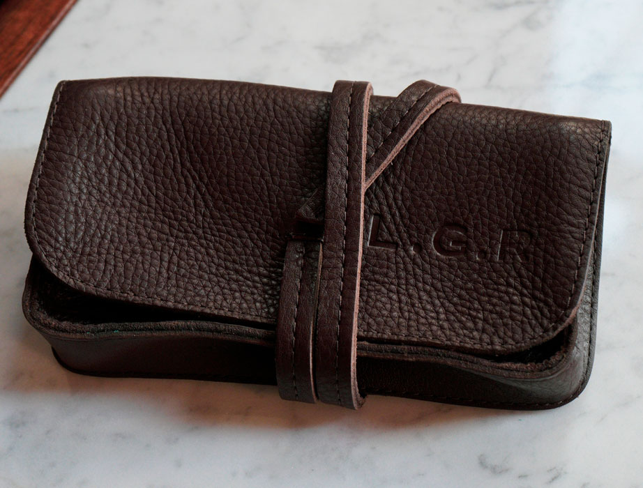 l-g-r-explorer-case-brillenetui-brown-leather image 4
