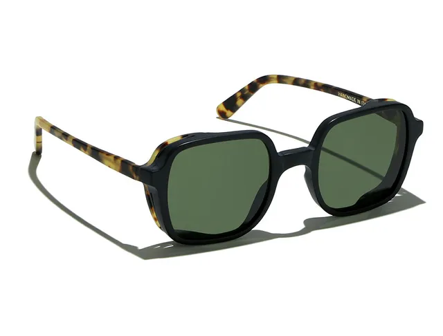 l-g-r-manda-explorer-sonnenbrille-black-matt-green-g15 image 1