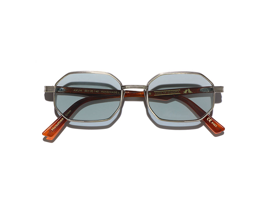l-g-r-axum-lions-of-ethiopia-sonnenbrille-silver-antiqued-havana-chiaro-light-bl image 3