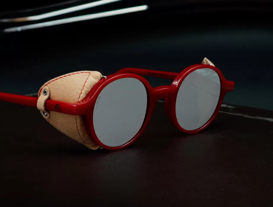 l-g-r-automobili-amos-12-sonnenbrille-vermillion-red-flat-silver-mirror image 6