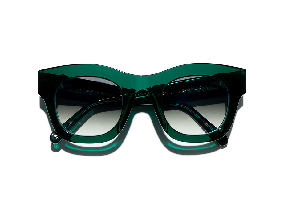 l-g-r-sofia-netflix-emily-in-paris-sonnenbrille-emerald-green-87-grey-gradient-p image 3