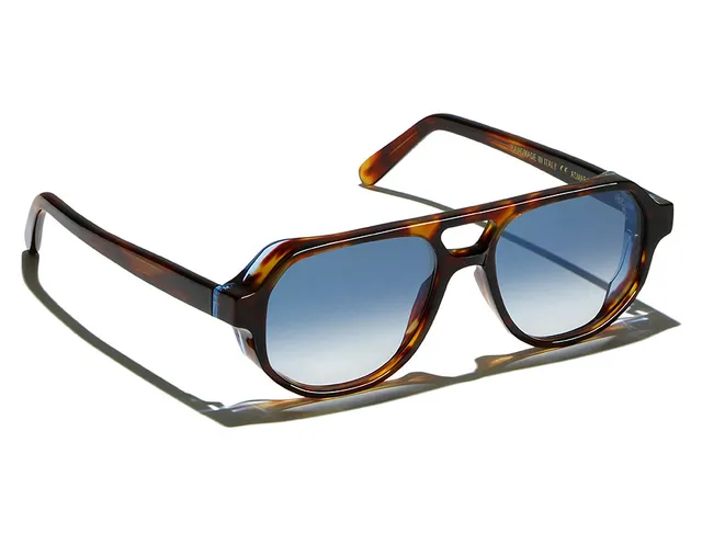 l-g-r-asmara-carnet-de-voyage-sonnenbrille-havana-maculato-blue-gradient image 1