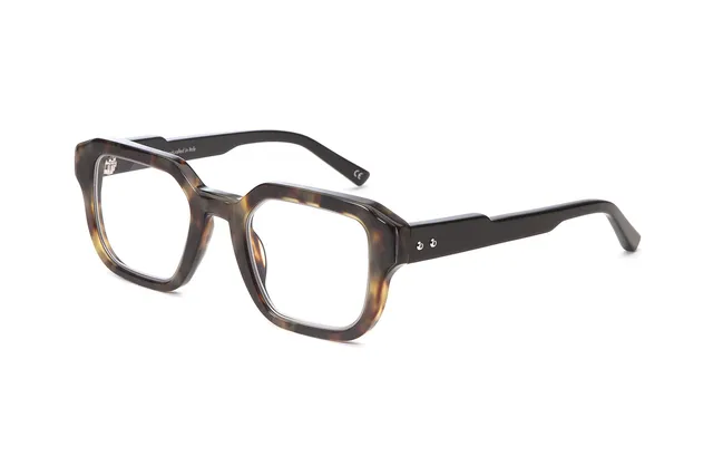 tavat-eyewear-flaunt-brille-motus-kollektion image 1
