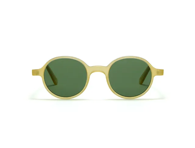 l-g-r-reunion-honey-08-sonnenbrille-flat-green-g15 image 1