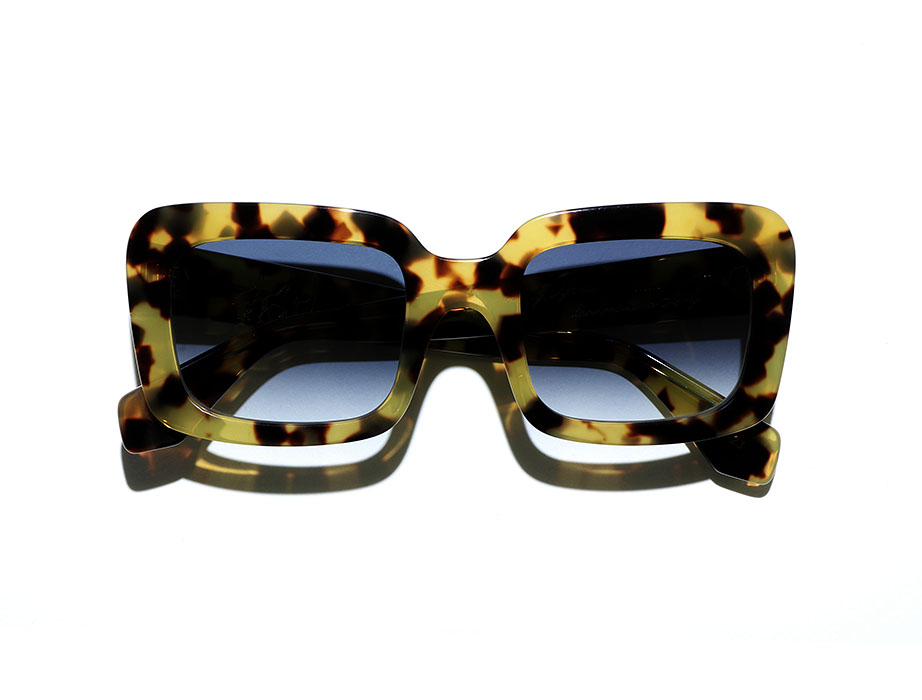 l-g-r-palma-netflix-emily-in-paris-sonnenbrille-havana-tartarugato-23-blue-gradi image 3