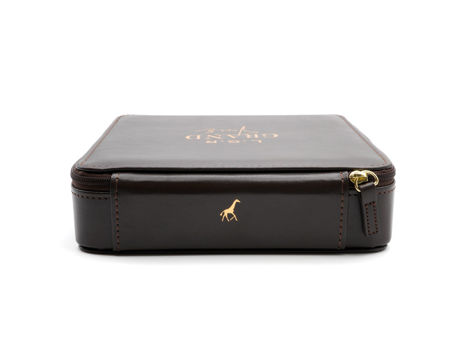 l-g-r-travel-case-grand-tour-brillenetui-brown-leather-3-frames image 3