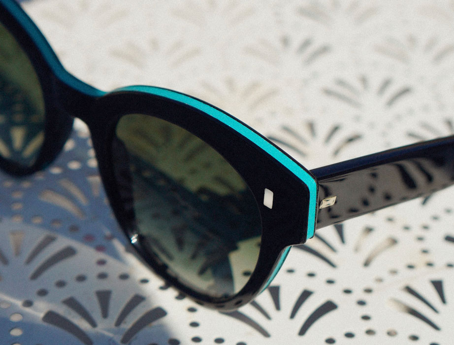 l-g-r-bouganville-skin-sonnenbrille-black-blue-calypso-leather-85-green-g15-grad image 6