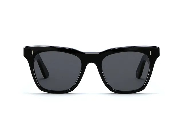 l-g-r-cecile-for-johanna-ortiz-sonnenbrille-iconic-black-dark-grey image 1