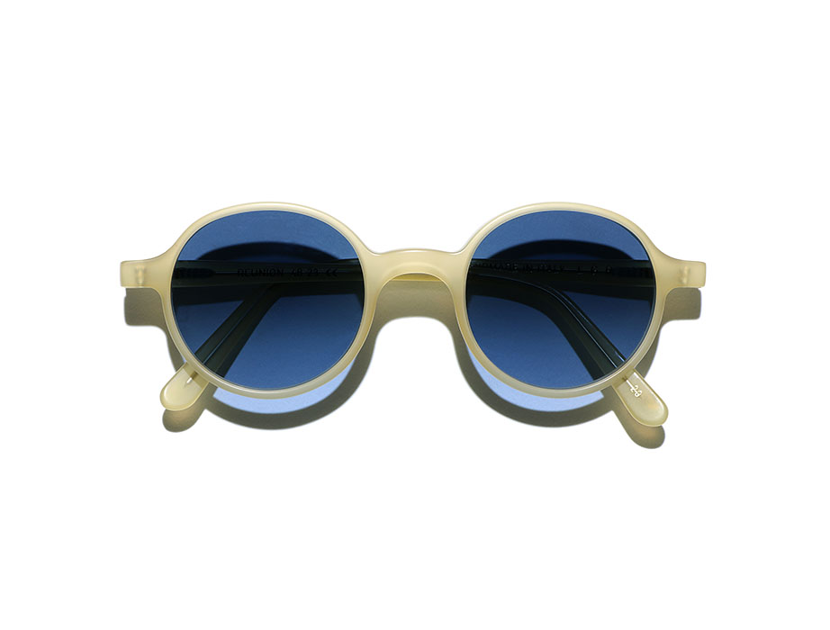 l-g-r-reunion-sonnenbrille-honey-matt-20-blue-hd-gradient image 3