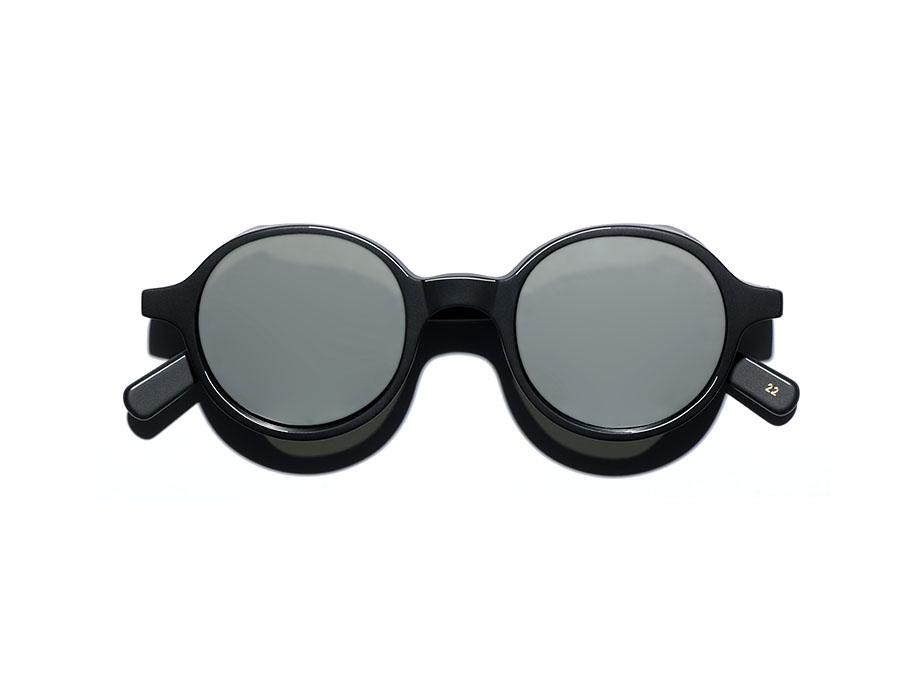 l-g-r-reunion-explorer-sonnenbrille-black-matt-flat-silver-mirror image 3